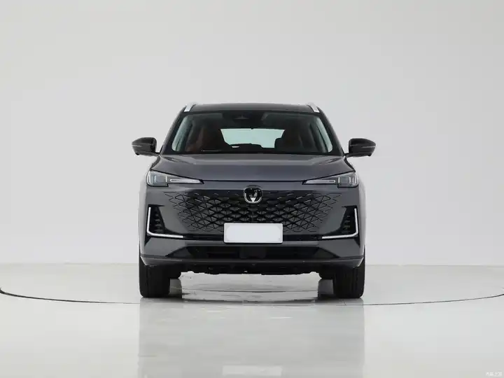 The New Oil Car Is Hot to Sell Changan CS55plus 2024 Third Generation 1.5T 188ps High-speed Long Endurance Car