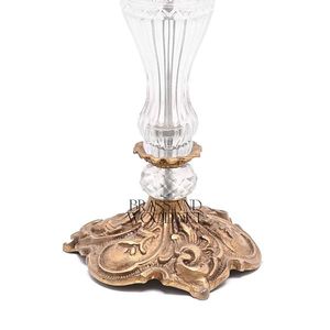 Lampe de table à trois bras en laiton antique avec base ornée de colonne de cristal et hauts abat-jour en verre pour intérieurs de luxe - Product Image 2