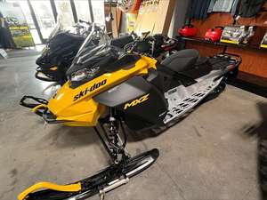 Más vendidos 2024 2025 Snowmobile 850 Indy XC 137 Último - Product Image 4