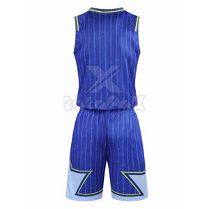 เสื้อบาสเก็ตบอลพรีเมียม แห้งเร็ว ระบายอากาศได้ดี ผลิตจากโพลีเอสเตอร์ 100% รับผลิตตามแบบ OEM พิมพ์ลายได้ตามต้องการ มีไซส์สำหรับผู้ใหญ่ ชุดยูนิฟอร์มทีมบาสเก็ตบอล - Product Image 3