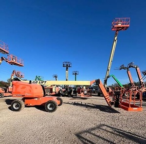 2017 460SJ Telescopic Boom Lift Reliable Construction Equipment Ready for Export - Product Image 1
