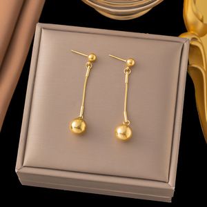 Pulsera de cuentas ajustable minimalista de lujo chapada en oro de 18 quilates en acero inoxidable para fiesta - Product Image 3