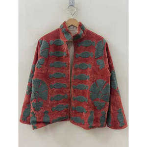 Veste en velours Autumn Melon Garden brodée à la main style Suzani en terre cuite et vert forêt - Product Image 1