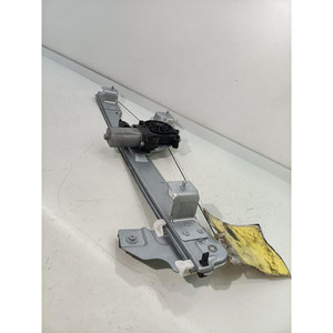 Mécanisme de levage de la vitre avant. DX DACIA Duster 1ère Série 807206838R K9K658 (10>17) - Product Image 4