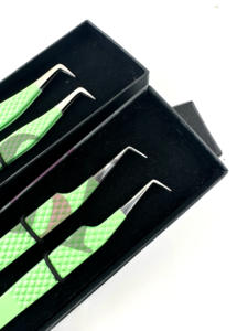 Vente en gros meilleure lance à 90 degrés revêtement en poudre mate menthe face arrière conception de papillon pince à épiler Extension de cils Instrument de beauté - Product Image 2