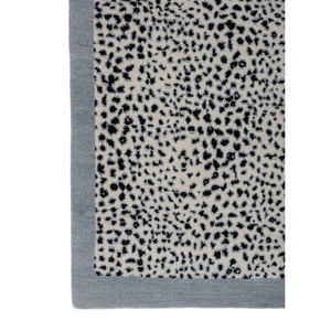 ผ้าขนสัตว์ลายเสือดาวของ Peter D'Ascoli สำหรับตกแต่งบ้าน ลวดลายพิมพ์สัตว์สุดหรู - Product Image 4