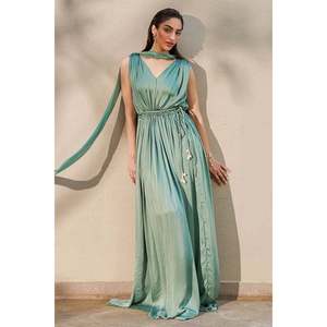 Robe fourreau Aquaria Empire Waist en satin - Product Image 6