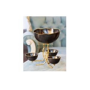 Bol de décoration de vaisselle de restauration pour hôtel, forme ronde polie brillante plaquée en noir avec base de conception de branche, bol de service de fruits - Product Image 1