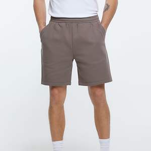 Short en Jersey 42% coton 58% Polyester avec Logo brodé personnalisé, poches latérales, taille élastique, marron clair, coupe classique - Product Image 1