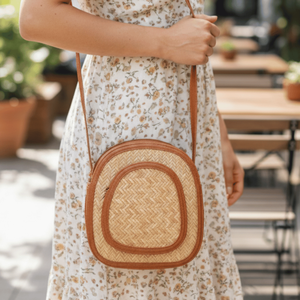 Handmade Elegant Grass Sling Bag <b>Waterproof</b> <b>Pouch</b> & Bag - Product Image 1
