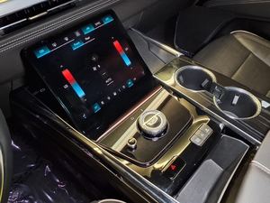 แคดิลแลค เอสคาเลด สปอร์ต 4WD ปี 2025 - Product Image 6