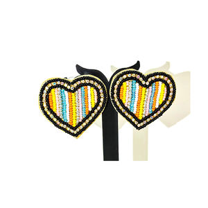 Boucles d'oreilles créoles colorées de meilleure qualité, meilleures ventes d'exportation indienne pour les fêtes, les mariages et les festivals - Product Image 6