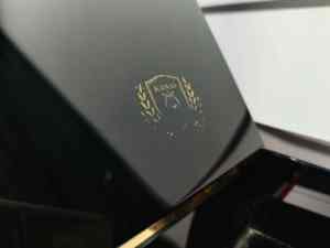 Piano droit japonais Kawai BS30S original Piano d'occasion avec un beau ton et un look élégant - Product Image 4