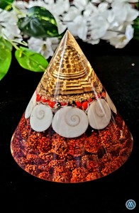 เครื่องกำเนิดความมั่งคั่ง70-75มม. ทรงกรวยพีระมิด gomati จักระแกะสลักด้วยมือควอตซ์เสาอากาศเพื่อความเจริญรุ่งเรืองจากอินเดีย - Product Image 4