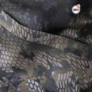 Ropa de calle de alta calidad, venta al por mayor, servicio OEM, chaqueta de béisbol con estampado de sublimación 3D de satén personalizada para hombre, chaqueta Bomber para hombre - Product Image 3