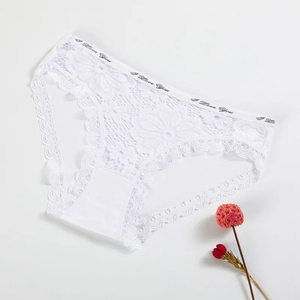 Braguitas de Encaje para Mujer, Ultrafinas, Sin Costuras, de Talle Bajo, Cómodas y Elásticas, Ropa Interior Sexy Transparente con Diseño Floral para Uso Diario - Product Image 2