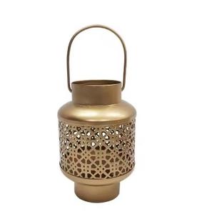 Meilleure qualité nouveauté métal bougie lanternes suspendues lumière décorative suspension bougie lanterne à bas prix - Product Image 2