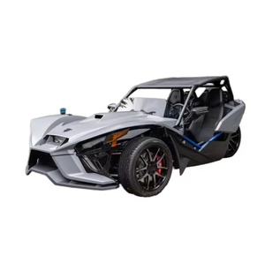 Polaris Slingshot R 2023 ~750 Millas, Tracción en las Cuatro Ruedas, Volante a la Izquierda, Cuero, Automático, Batería de Litio, Neumáticos R19, Interior Claro, Envoltura Gris Satinado Nardo - Product Image 4