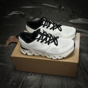 Chaussures de course Cloudsurfer à lacets, semelle épaisse, absorption des chocs, maille respirante, Cloudmonster Zapatos - Product Image 1