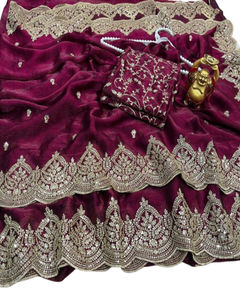 Sari en soie Crush Dola élégant de créateur, tissu doux, vêtement traditionnel indien pour les fêtes, vente en gros pour les vêtements indiens et pakistanais - Product Image 1