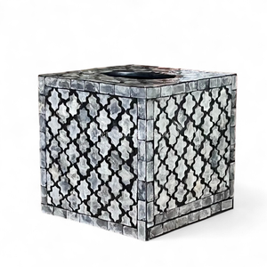 Caja de pañuelos clásica hecha a mano con incrustaciones de nácar, cubierta decorativa de concha, Vietnam - Product Image 2