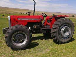 Tracteur agricole 4x4 Massey Ferguson 399 100 CV en gros, matériel agricole disponible en stock en bon état - Product Image 2