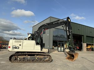 Mini-excavatrice Hidromek HMK 140 LC avec composants de base du vérin hydraulique de marque Parker inclus, moteur, palier, pompe - Product Image 2