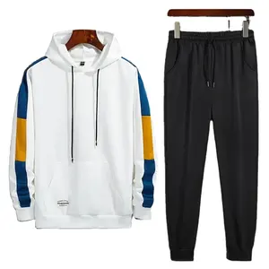 पुरुषों के लिए स्वेटशर्ट और स्वेटपैंट दो पीस सेट स्पोर्ट्सवियर प्लस साइज़ कपड़े ब्रांडेड ट्रैकसूट