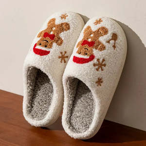 Chaussons en caoutchouc personnalisables Bonhomme En Pain Dpice, antidérapants, avec amorti, à bout fermé, imprimé tendance hôtelier pour le printemps - Product Image 4