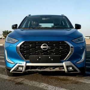 Nissan Magnite Blu 2025 Usato SUV Automatico Benzina 5 Posti Veicolo Utilitario Urbano - Product Image 1