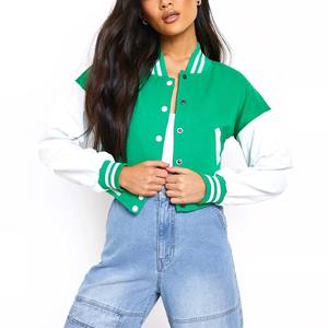 Chaqueta Varsity de Invierno para Mujer, Color Blanco y Verde, Ecológica, Transpirable, Resistente al Viento, Nueva Llegada, Alta Calidad, Corta y Moderna, de MARUF MFG CO - Product Image 1