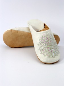 Wholesale White Sequin Moroccan Leather Babouche Slippers Iridescent Beaded Mules Round Toe Indoor <b>Shoes</b> multiple colors - Product Image 1