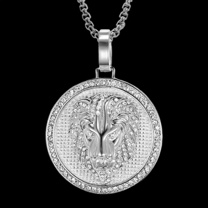 Pendentif Hip Hop de créateur en argent sterling 925 et moissanite, style diamant glacé, collection de bijoux de luxe et de mode - Product Image 2