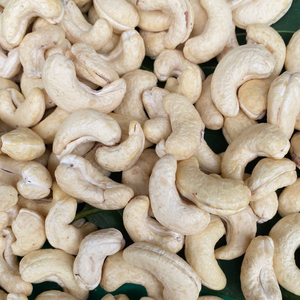 เม็ดมะม่วงหิมพานต์เม็ดมะม่วงหิมพานต์จากเวียดนามราคาส่ง W320ส่งออกไปยังสหรัฐยุโรปตะวันออกกลาง - Product Image 1