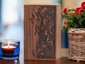 Urna Funeraria de Madera Hecha a Mano |   Madera Premium |   Precio al por Mayor - Product Image 2
