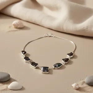 Collier en perles noires argentées pour femmes, bijoux en pierres précieuses, cadeau - Product Image 1