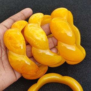 Bracelets en résine fabriqués à la main | | Qualité supérieure, designs élégants avec des couleurs vives pour des déclarations de mode uniques - Product Image 1