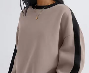 Pull-over surdimensionné à manches longues et col rond personnalisé pour femmes de haute qualité, mode streetwear décontractée - Product Image 4