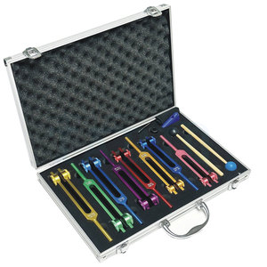 Diapasones Tenedores de afinación de aluminio médico Instrumentos quirúrgicos Tenedores de afinación de acero metálico - Product Image 1