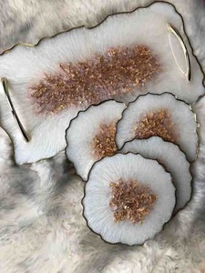 Plateau de service en résine fait main de qualité supérieure avec sous-verres, élégant plateau de service moderne pour la nourriture et les boissons pour la décoration de la maison - Product Image 4