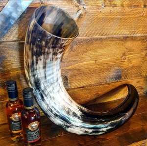 Tasse à corne à boire Viking authentique Divit | Chope à corne de bière médiévale authentique | Tasse à corne/Stein d'une capacité de 24oz. (Jarl, Poli) - Product Image 4