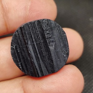 UDGEMS Fourniture directe en usine de tourmaline naturelle de haute qualité Pierres Druzy Cuivre blanc Tailles mixtes Pierres précieuses en vrac pour personnalisé - Product Image 1