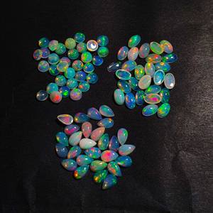 Opale d'Éthiopie Naturelle Pierres Précieuses en Vrac Multi Feu Welo Opale Qualité Mix Cabochon Ovale Poire Forme Opale Blanche avec Certificat IGI - Product Image 1