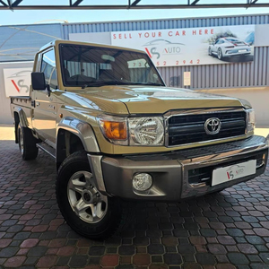 SUV Híbrido Eléctrico Usado 2024, 8 Cilindros, Transmisión Automática de 6 Velocidades, Asientos de Cuero de Alta Calidad, Volante a la Derecha/Izquierda, Techo Solar, en Venta - Product Image 2