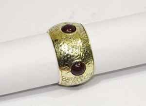 Logo personnalisé en laiton et cuir couleur dorée forme ronde rond rond rond ustensiles de cuisine pour la maison et fête d'anniversaire utilisé nouveaux produits 2025 - Product Image 3