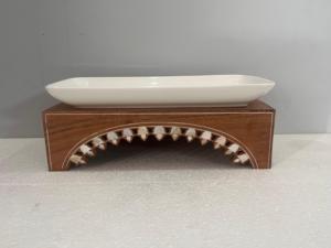 Releveur de vadrouille en bois Topseller avec bol de service blanc pour les mariages traditionnels arabes et les fêtes de Diwali - Product Image 5