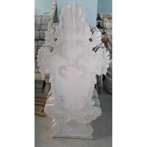 HAMAM KURNASA Sculpture ottomane Kurna en marbre et fontaine en marbre - Product Image 1