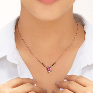 Collar Mangalsutra Tanmaniya con Perlas y Circonitas Chapado en Oro Eternal Promise - Product Image 2