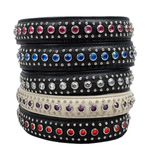 Buena calidad Nuevo diseño Bling Shiny Diamond PU Collar de perro de cuero de ajuste de lujo de alta calidad con diamantes de imitación - Product Image 1