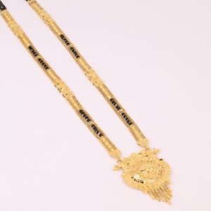 Mangalsutra Chapada en Oro, Temporada de Bodas, Mangalsutra con Colgante, Tradicional para Mujer, Cobre y Latón Chapado en Oro, Oro Laminado - Product Image 2